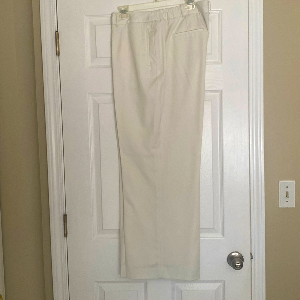 Jones New York Woman Collection cream wide leg dress pants, EUC, Sz 18W
